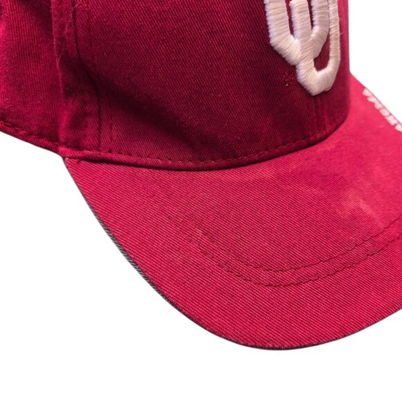 Oklahoma Sooners Childs Hat OU Logo One Fit By Top Of The World Distressed - Picture 4 of 16
